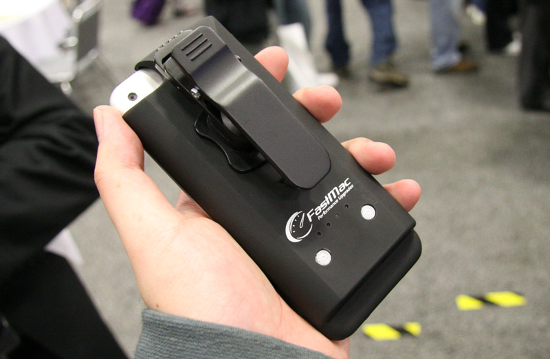Illustration for article titled Hands-on With FastMac's iV iPhone Battery Pack